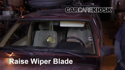 1992 Volvo 740 2.3L 4 Cyl. Wagon Windshield Wiper Blade (Front) Replace Wiper Blades